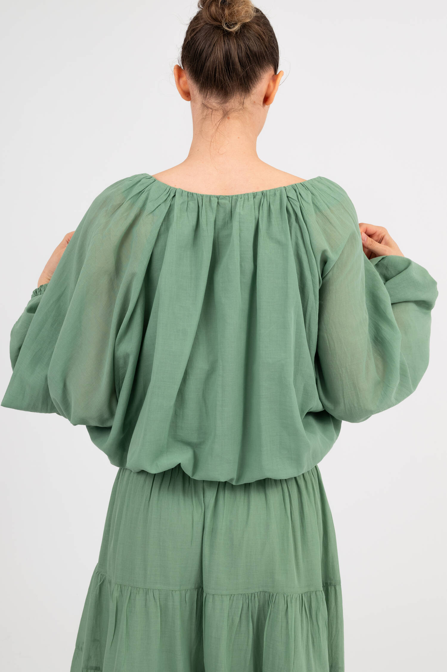Schlupfbluse WILLOW in Salbeigrün
