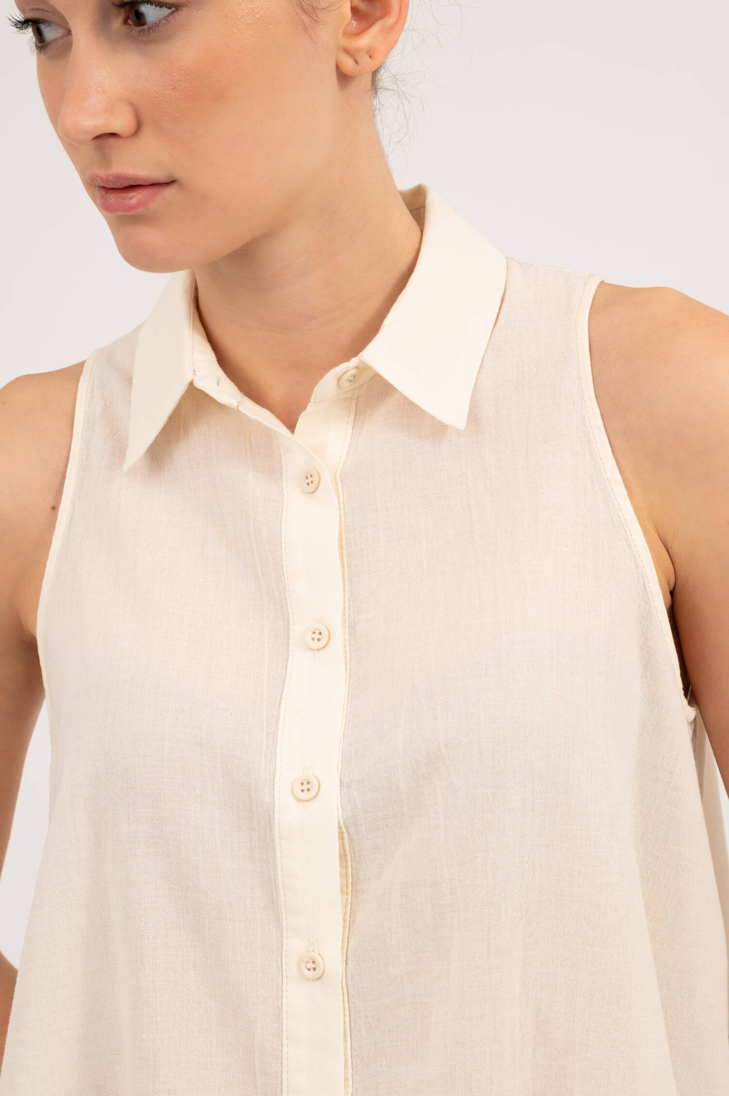 Blusentop SOLSTICE in Natur