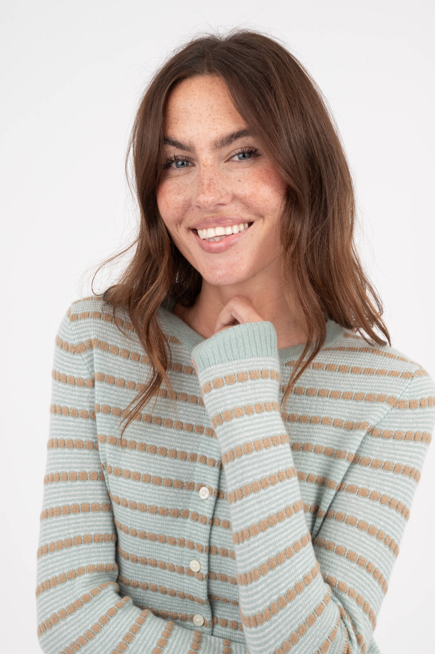 Cashmere Cardigan JANE in Mintgrün Cashmere Cardigan JANE in Mintgrün