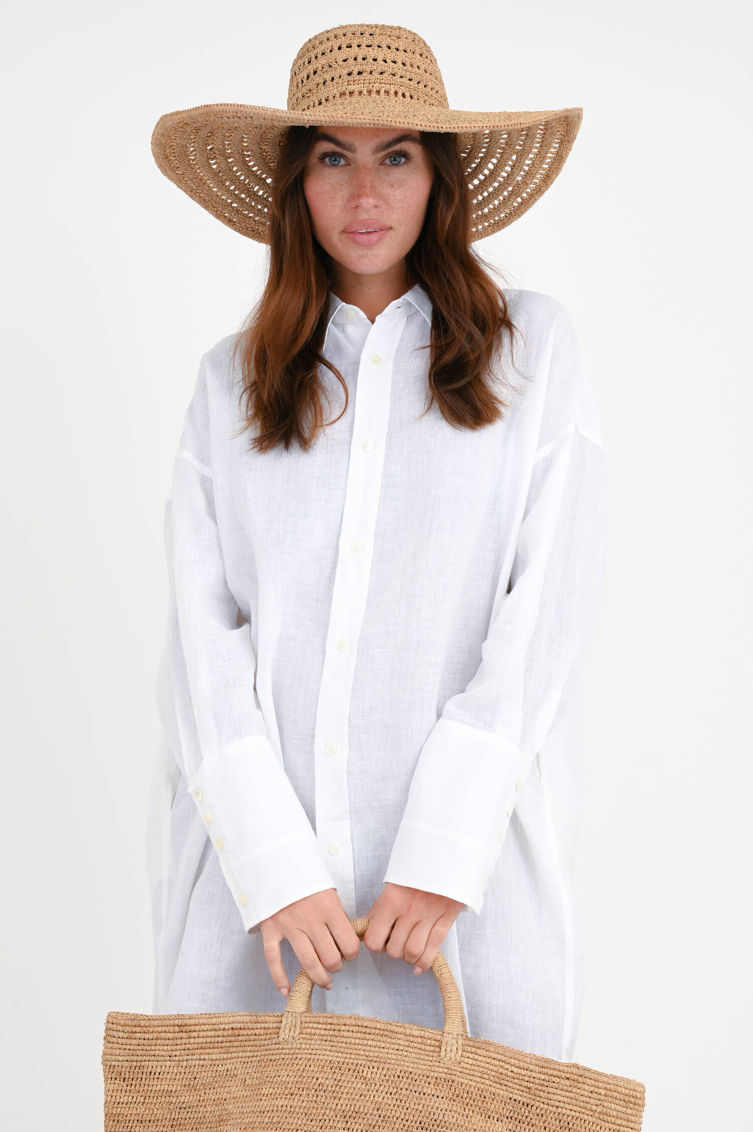 Sommerhut MIARO in Natur