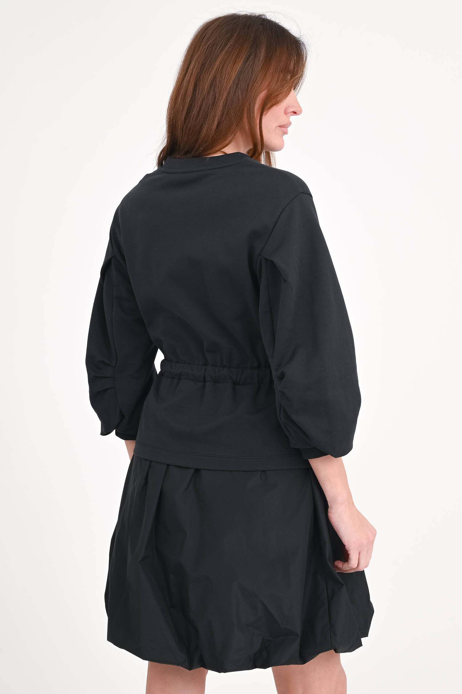 Kleid mit Ballonsaum in Schwarz