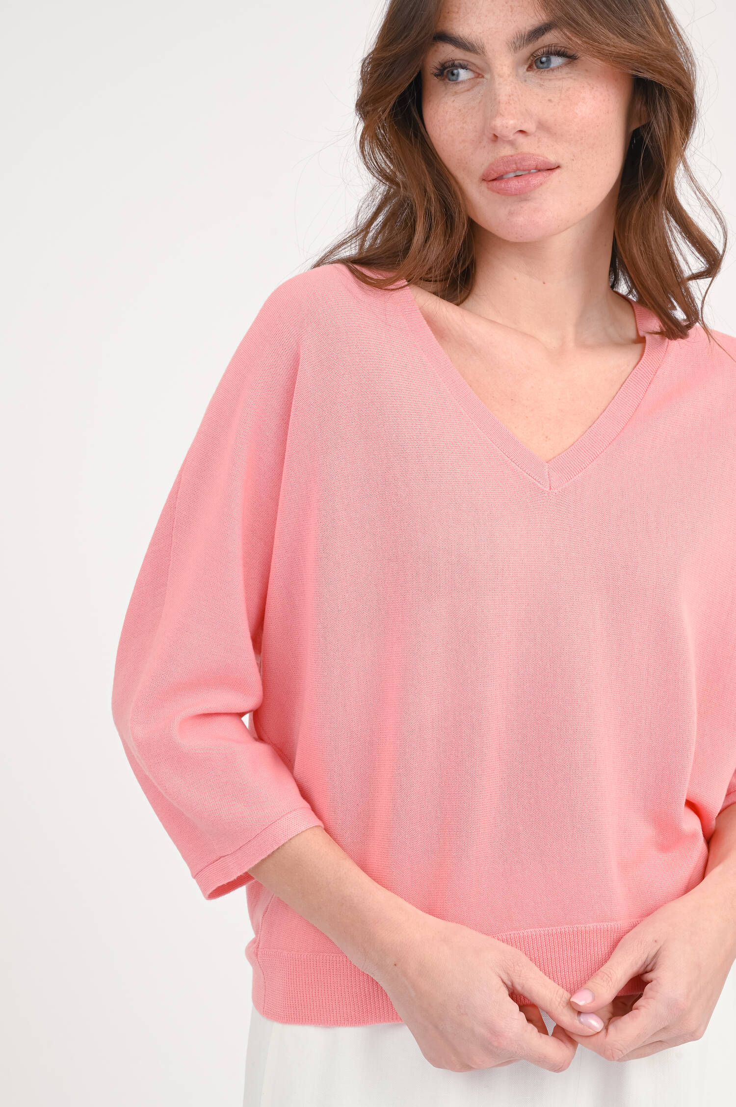 Pullover aus Wolle mit V-Ausschnitt in Fresh Peach