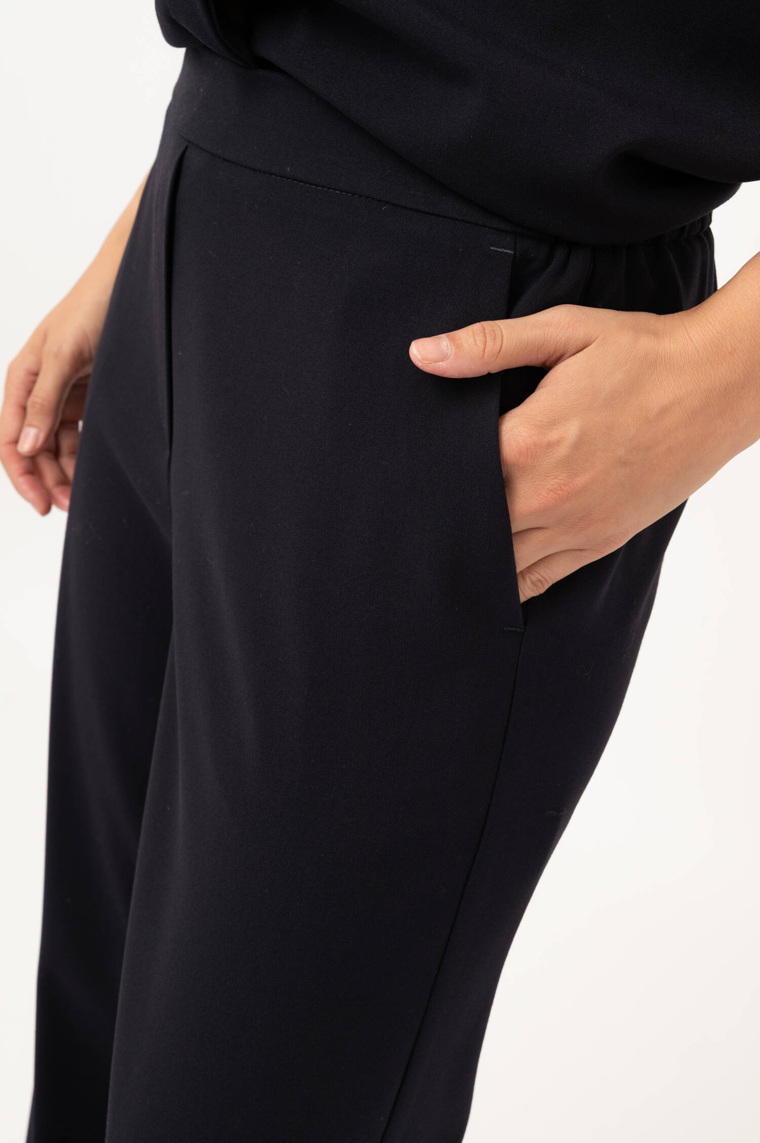 Schlupfhose in Navy Schlupfhose in Navy