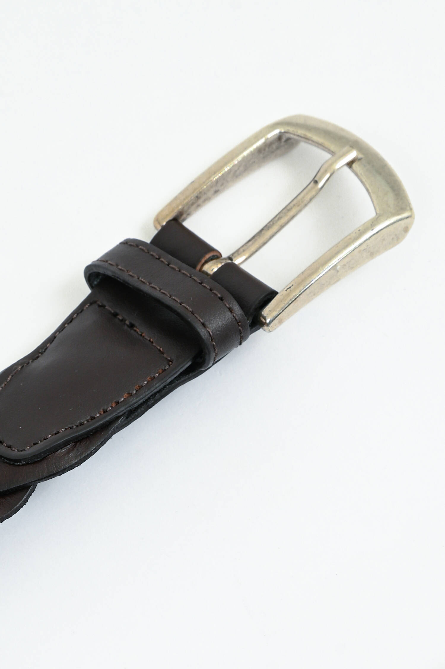 Handgeflochtener Gürtel in Dunkelbraun Handgeflochtener Gürtel in Dunkelbraun