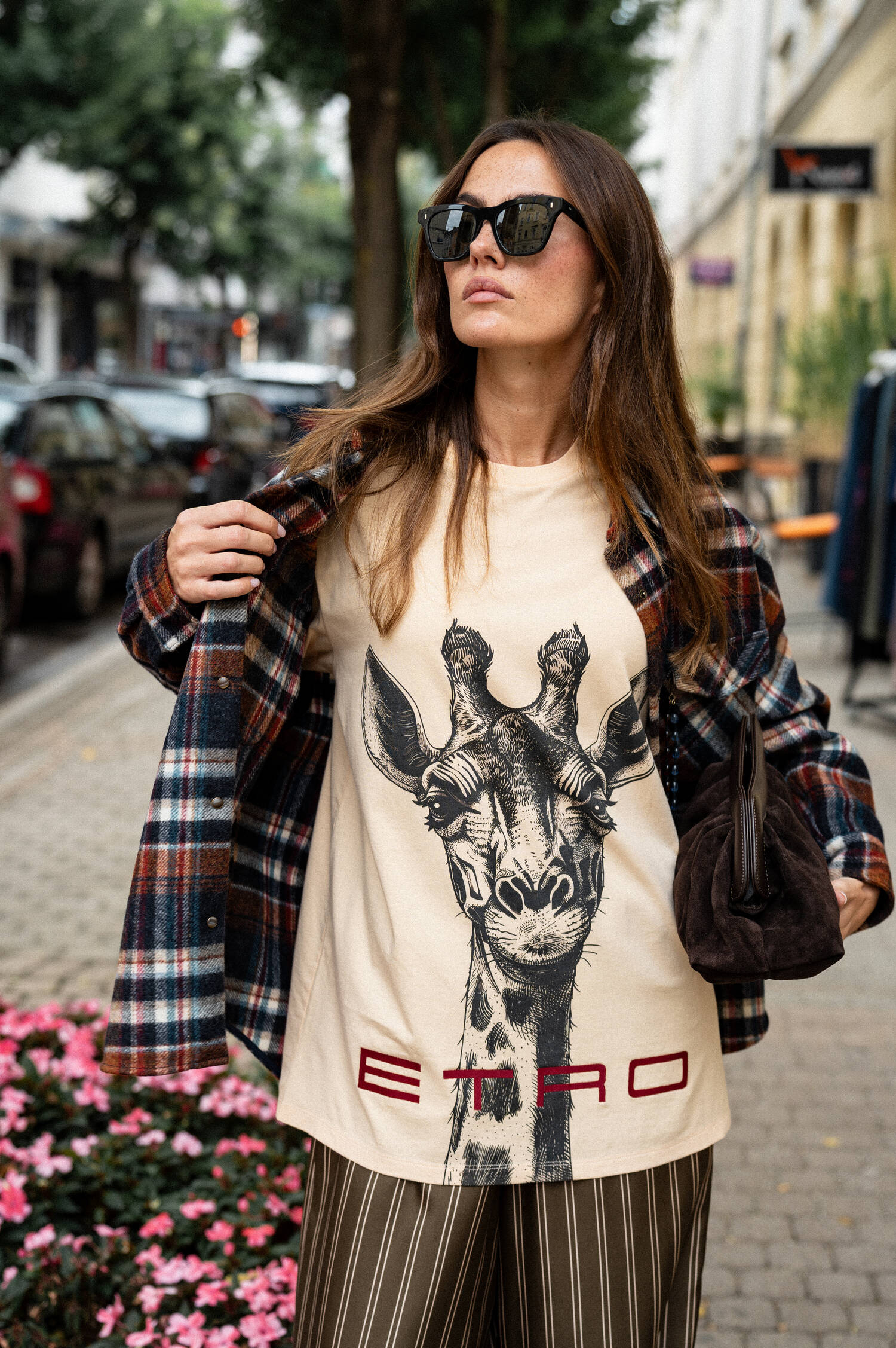 T-Shirt mit Print in Creme