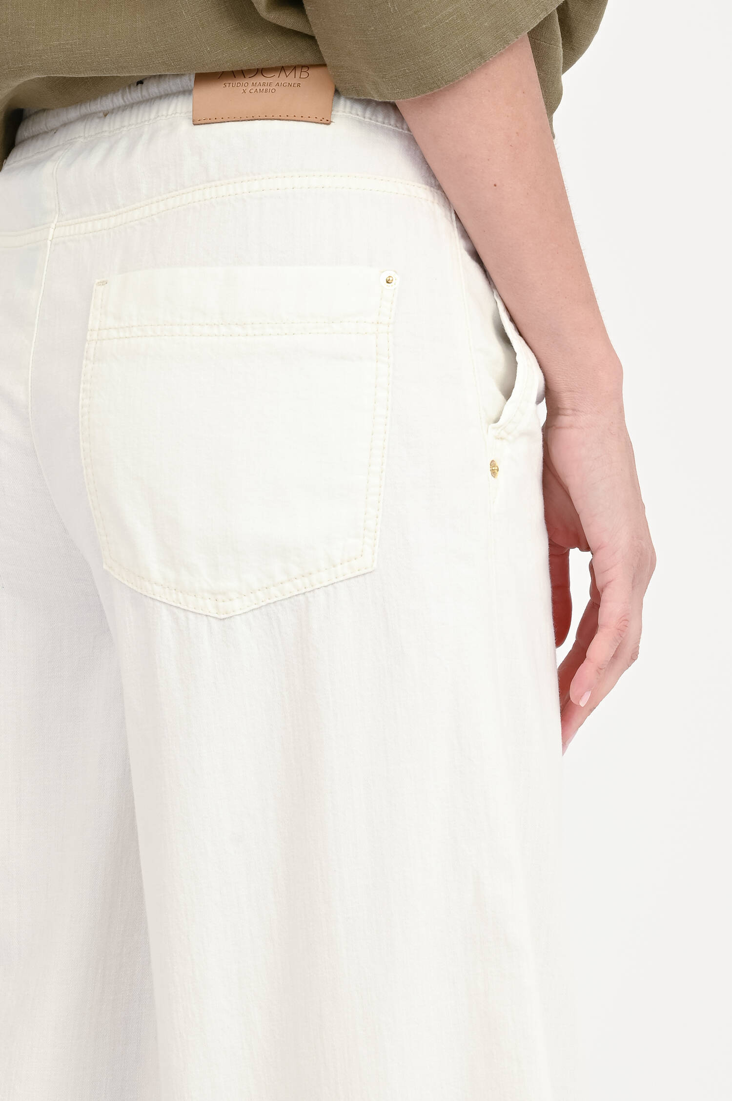 Hose ALMA CROPPED in Off White Hose ALMA CROPPED in Off White