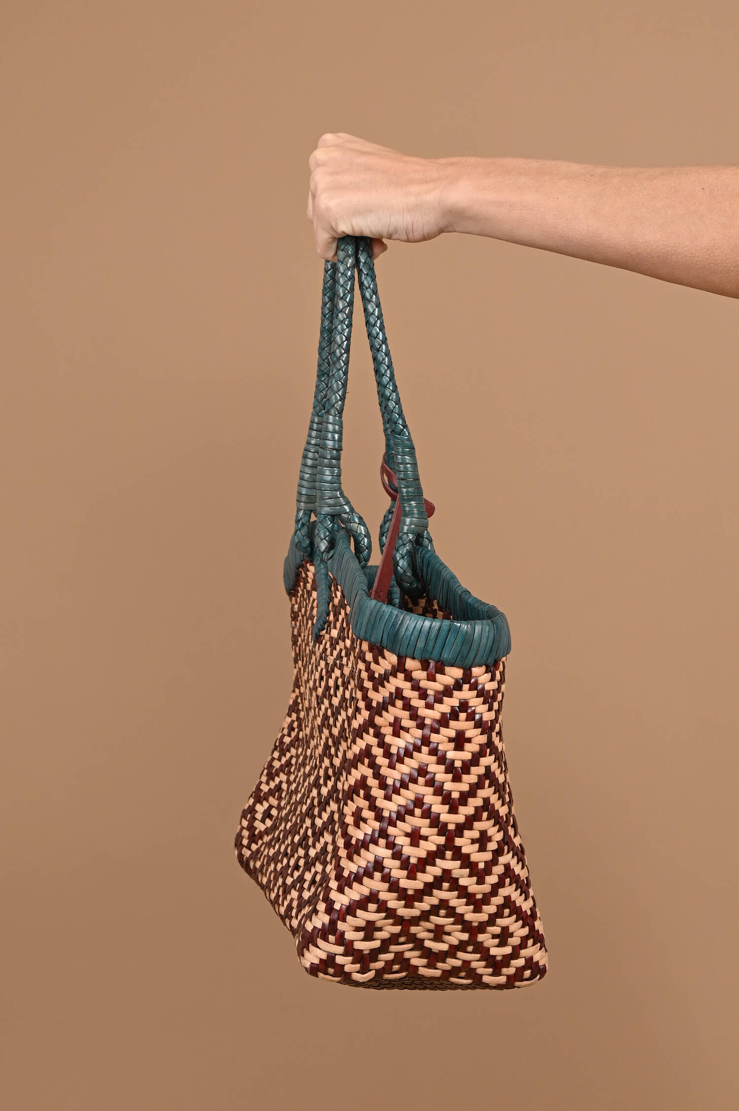 Leder Tote CRUDELIA FLOWER in Blau/Natur/Burgund Leder Tote CRUDELIA FLOWER in Blau/Natur/Burgund