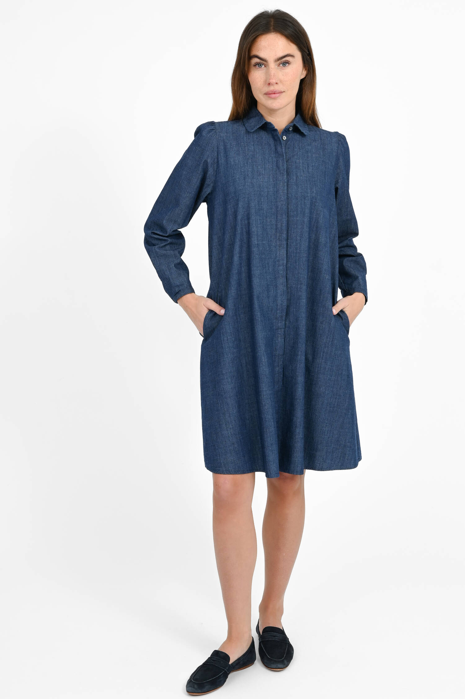 Blusenkleid FIONYD mit Puffärmeln in Indigo Blusenkleid FIONYD mit Puffärmeln in Indigo