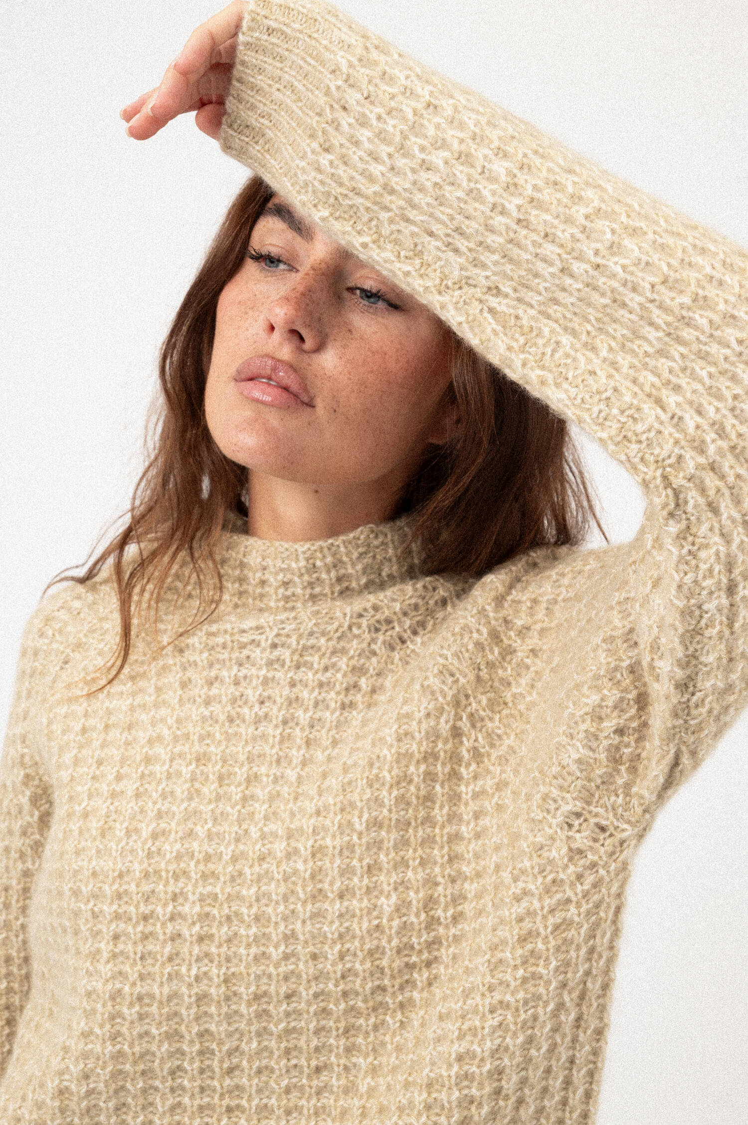 Netzstrick-Pullover in Beige Netzstrick-Pullover in Beige