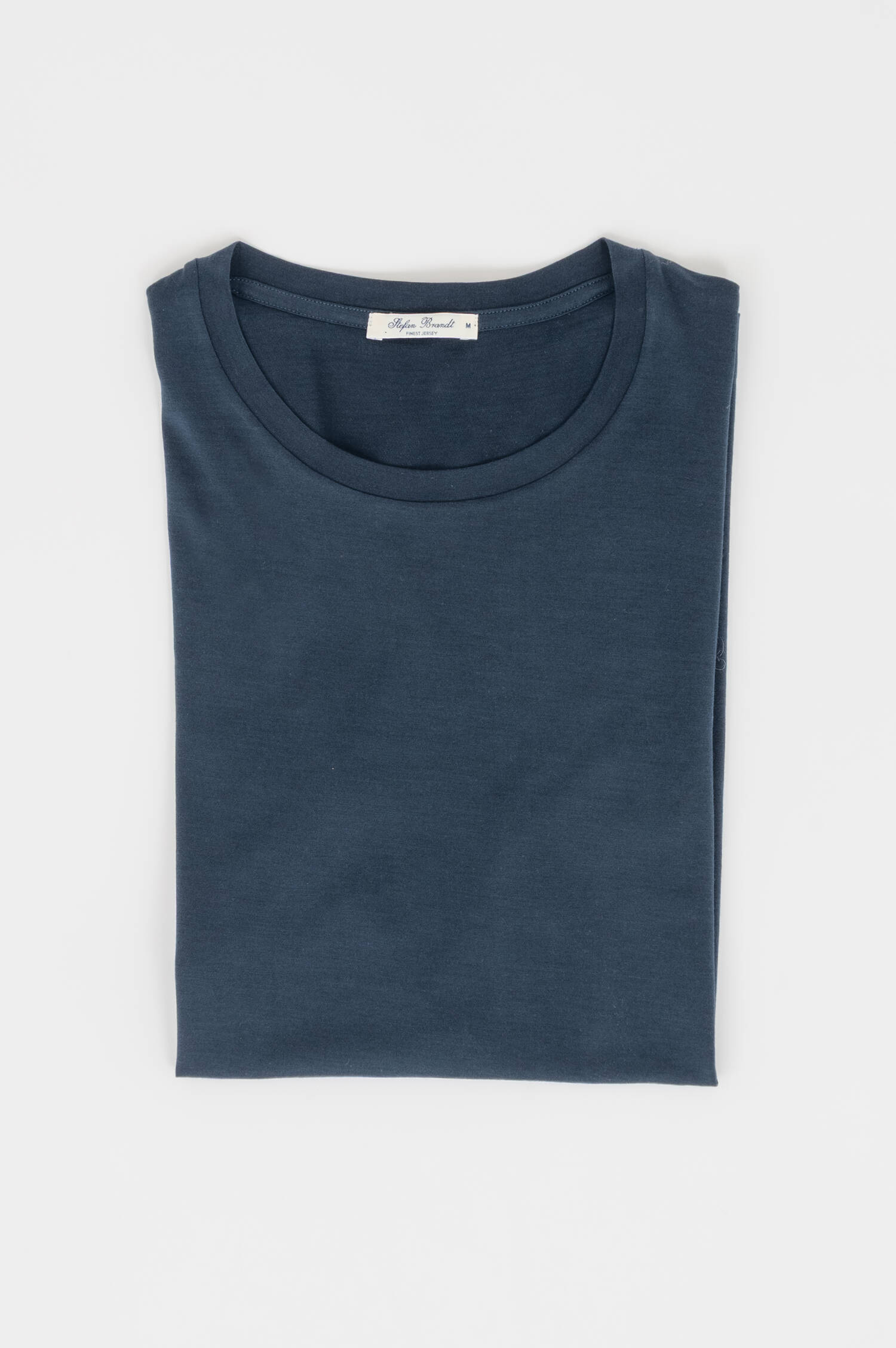 T-Shirt ENNO aus Seiden-Mix in Dunkelblau