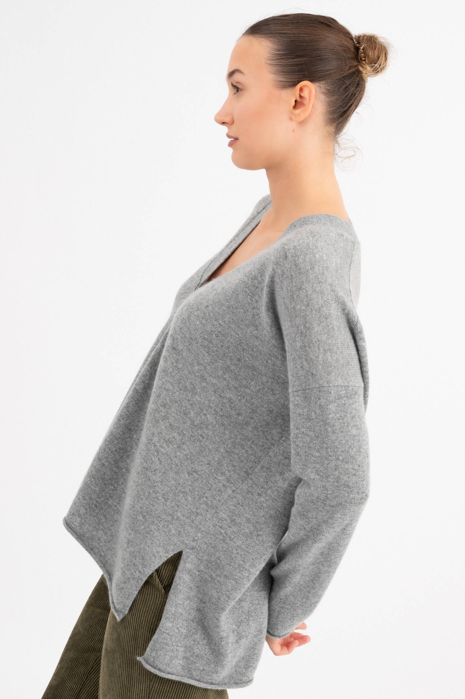 Cashmere Cardigan in Grau Cashmere Cardigan in Grau