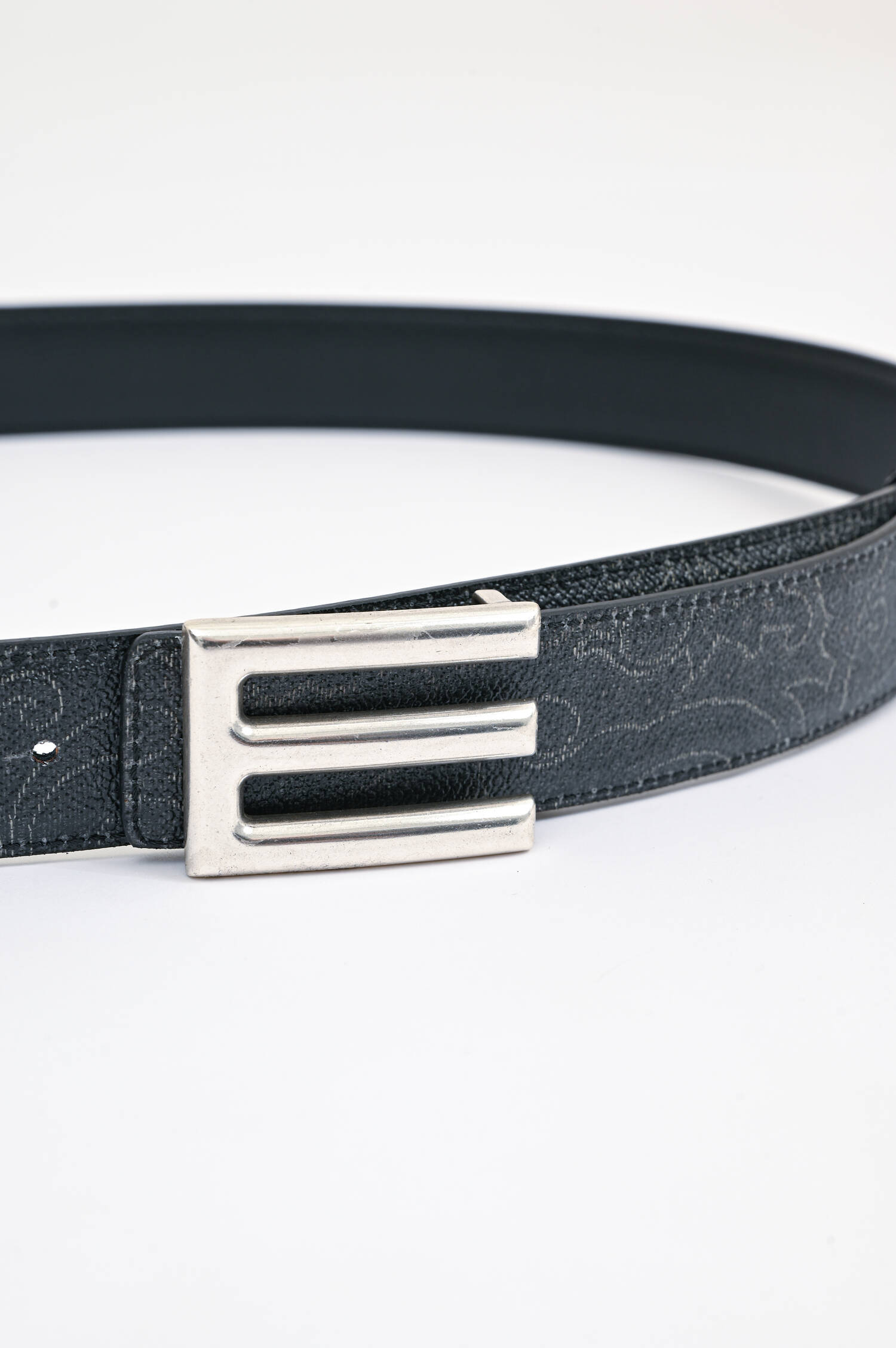 Wendegürtel mit Paisleymuster in Schwarz