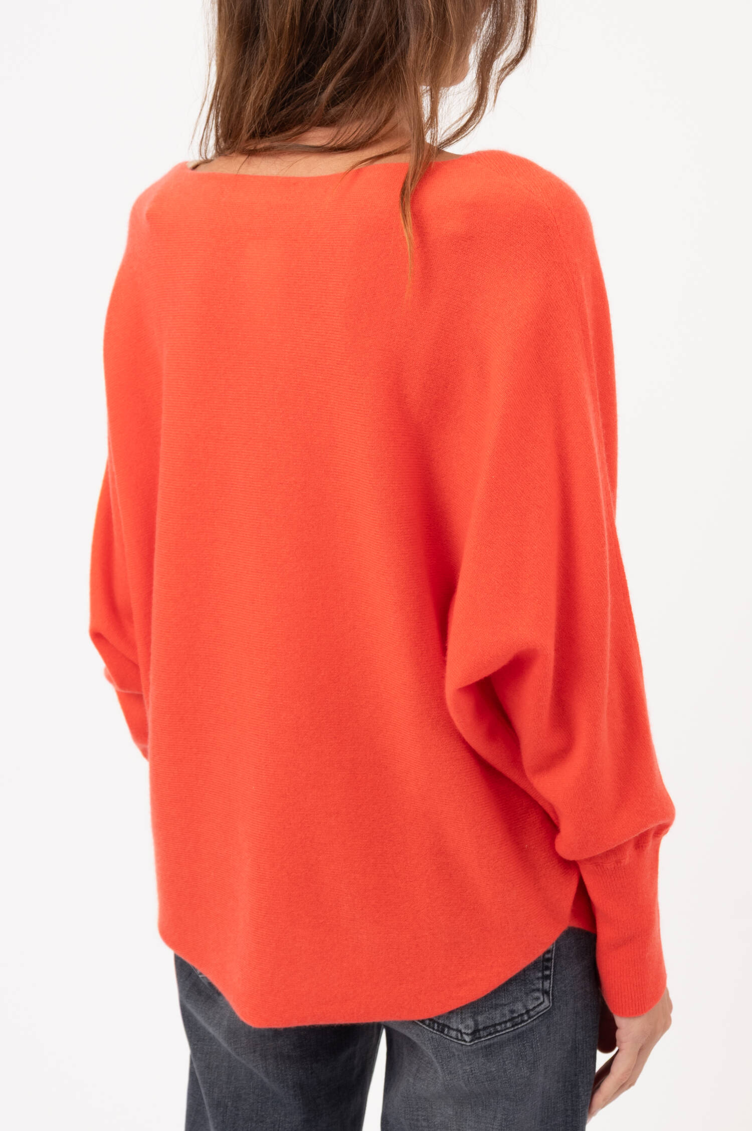 Cashmere-Pullover in Korallrot Cashmere-Pullover in Korallrot