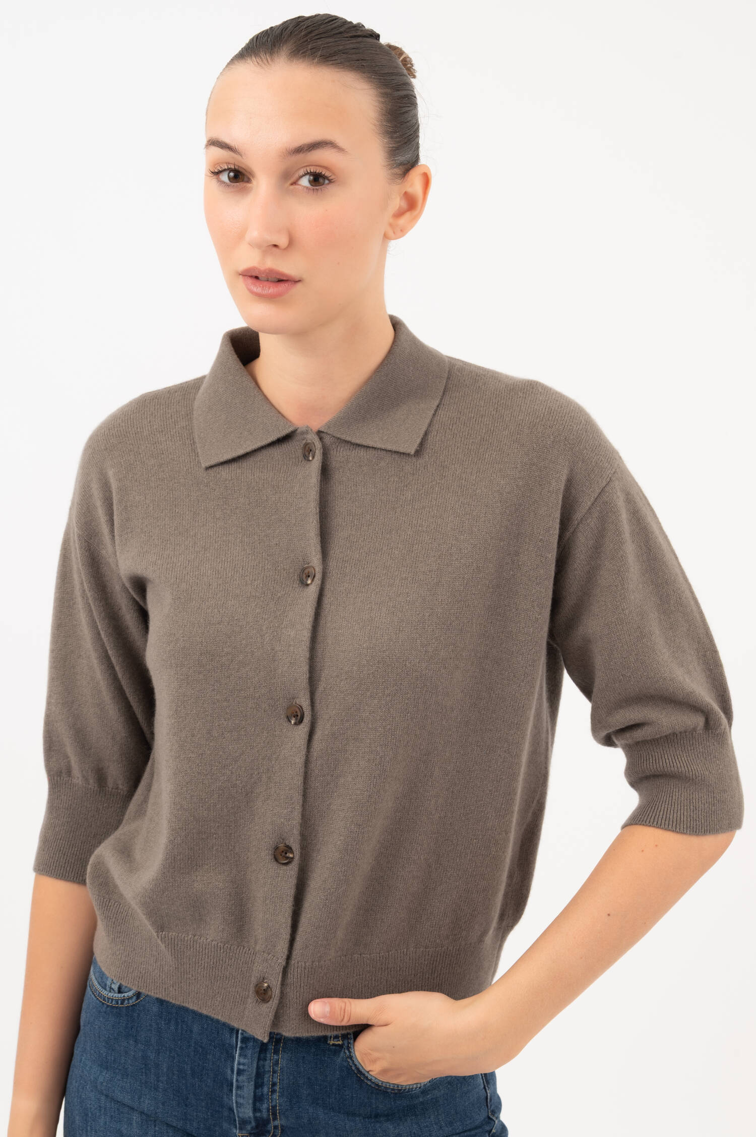 Polo-Cardigan MELINA in Taupe Polo-Cardigan MELINA in Taupe
