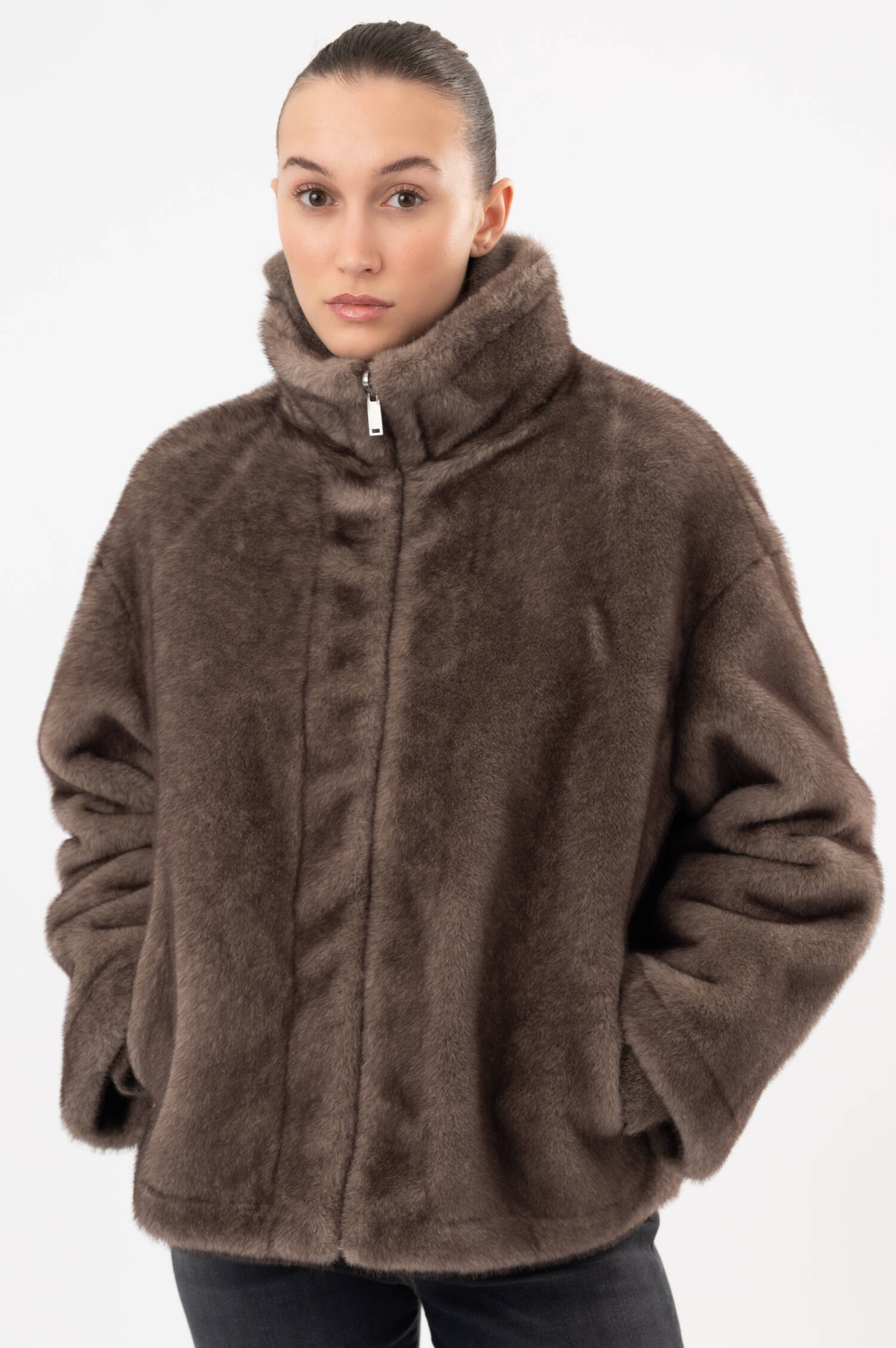 Faux-Fur-Jacke in Graubraun Faux-Fur-Jacke in Graubraun