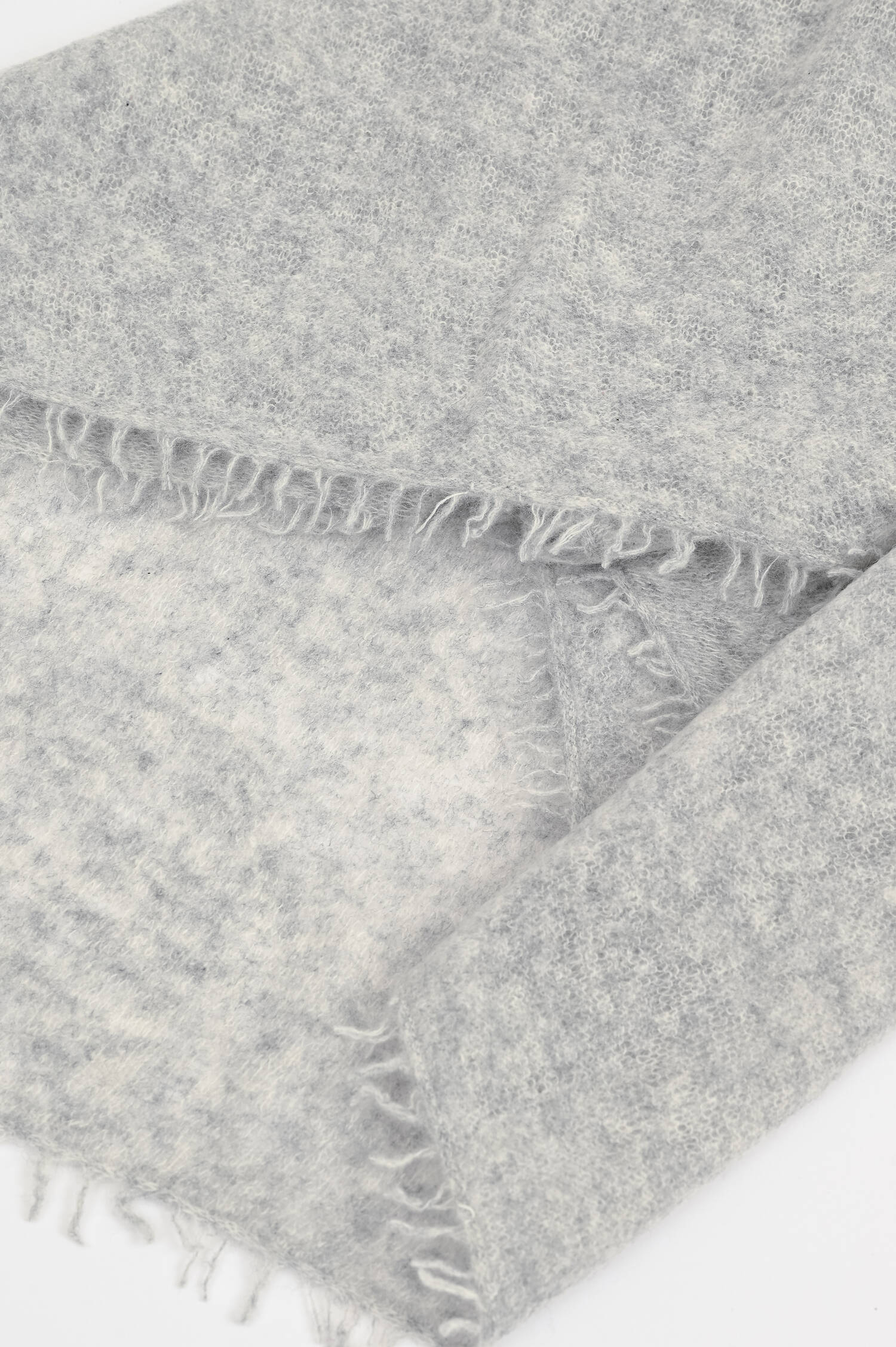 Schal mit Fransenkante aus Cashmere in Hellgrau