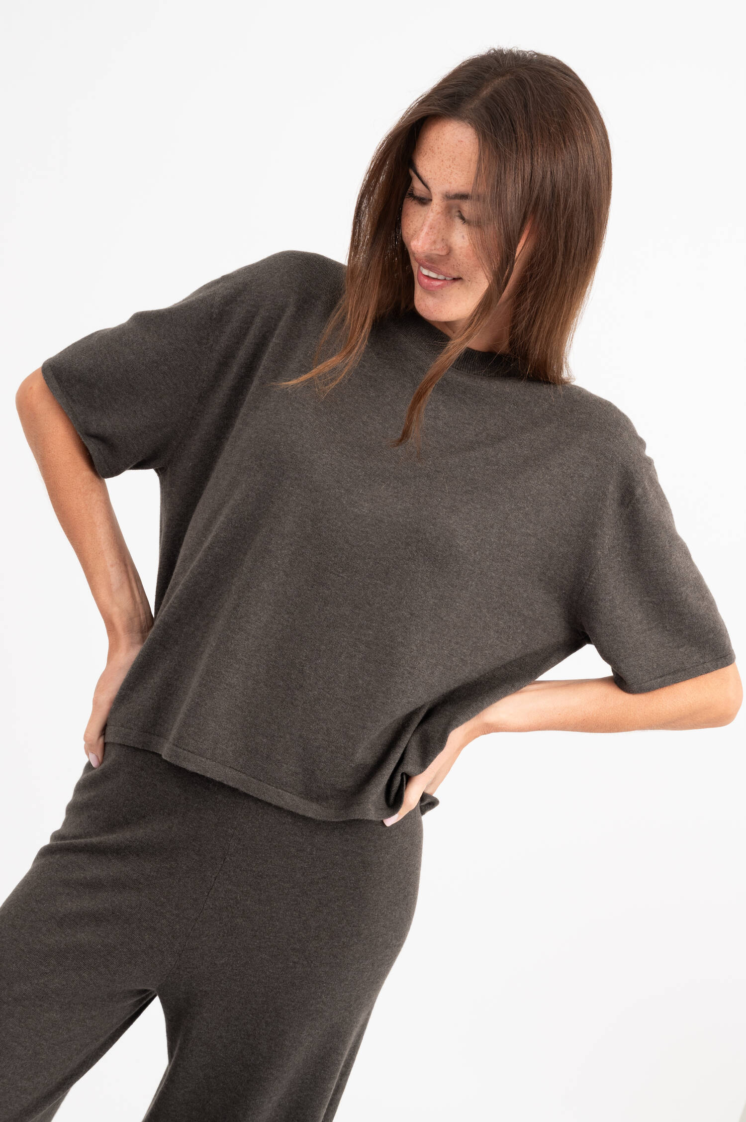 T-Shirt RUBIE in Taupe T-Shirt RUBIE in Taupe