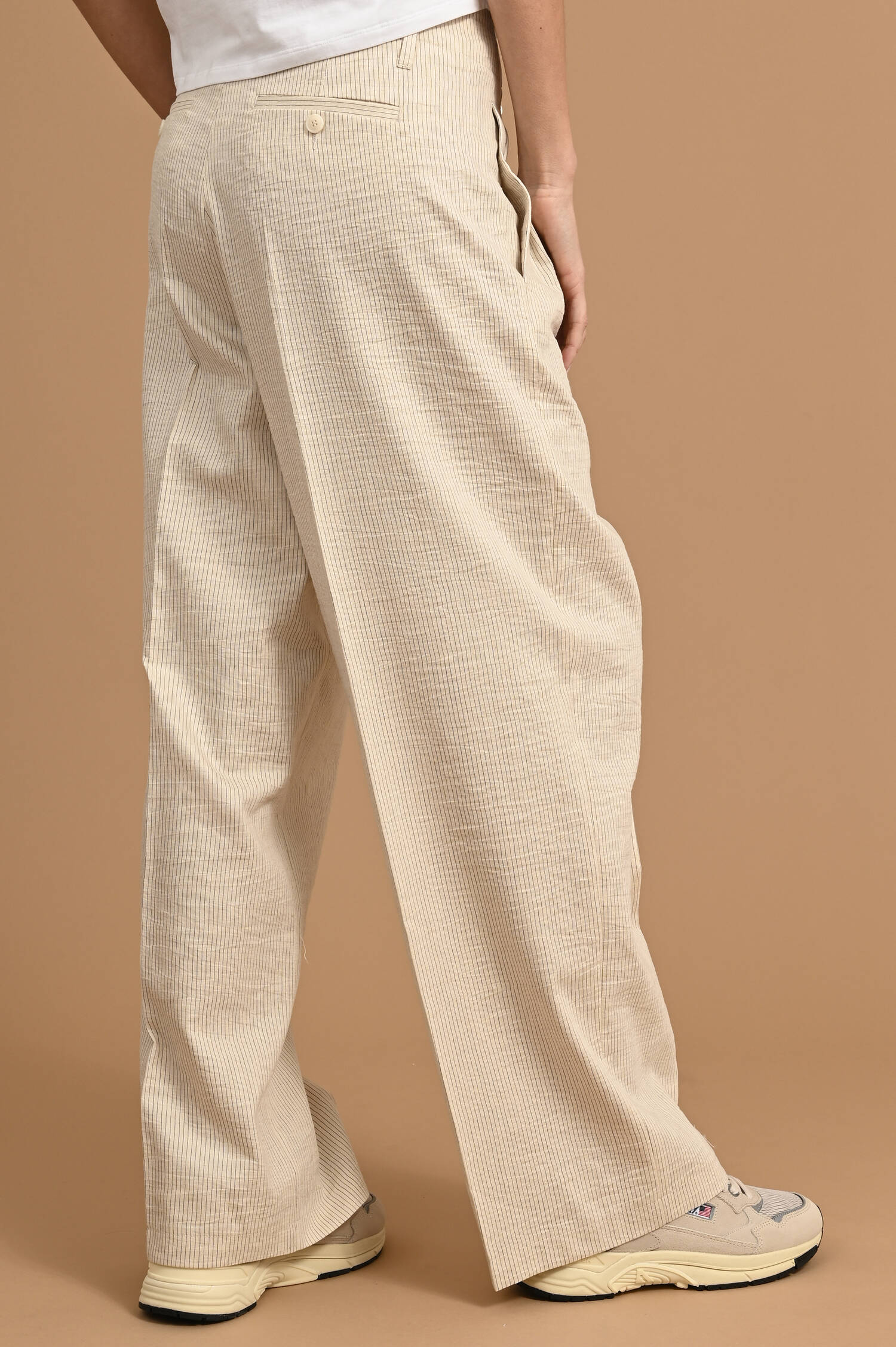 Wide-Leg Bundfaltenhose ADDISON in Beige/Schwarz