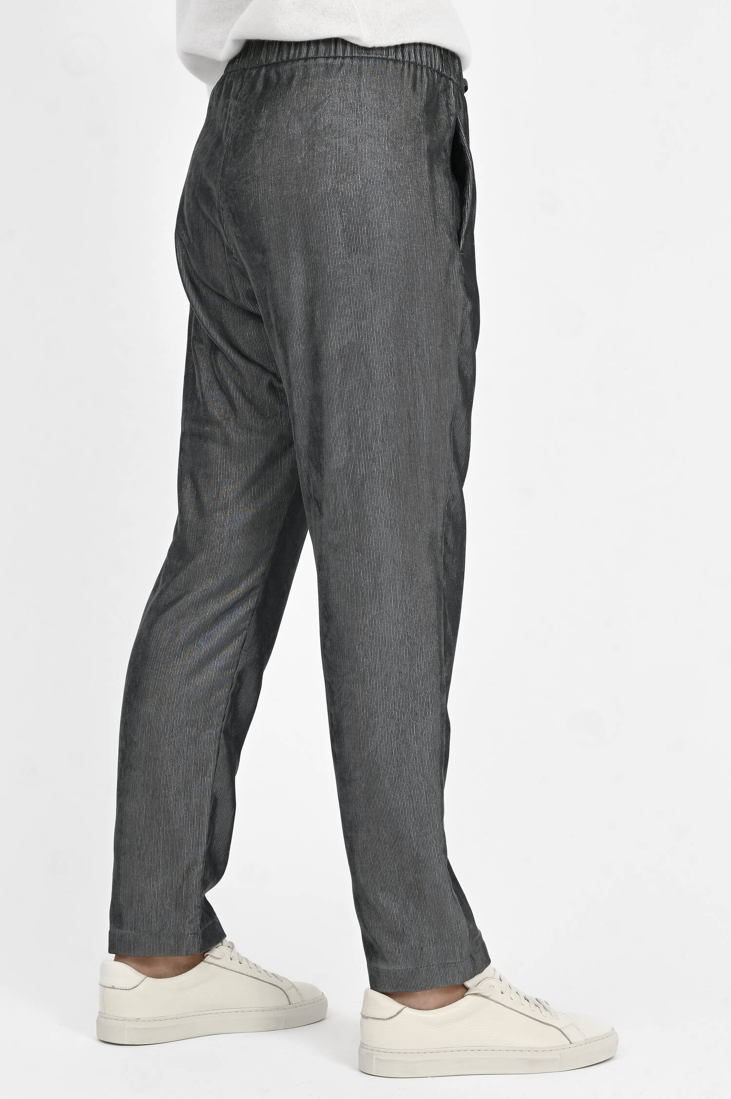 Cord-Hose mit Metallic-Optik in Silbergrau Cord-Hose mit Metallic-Optik in Silbergrau