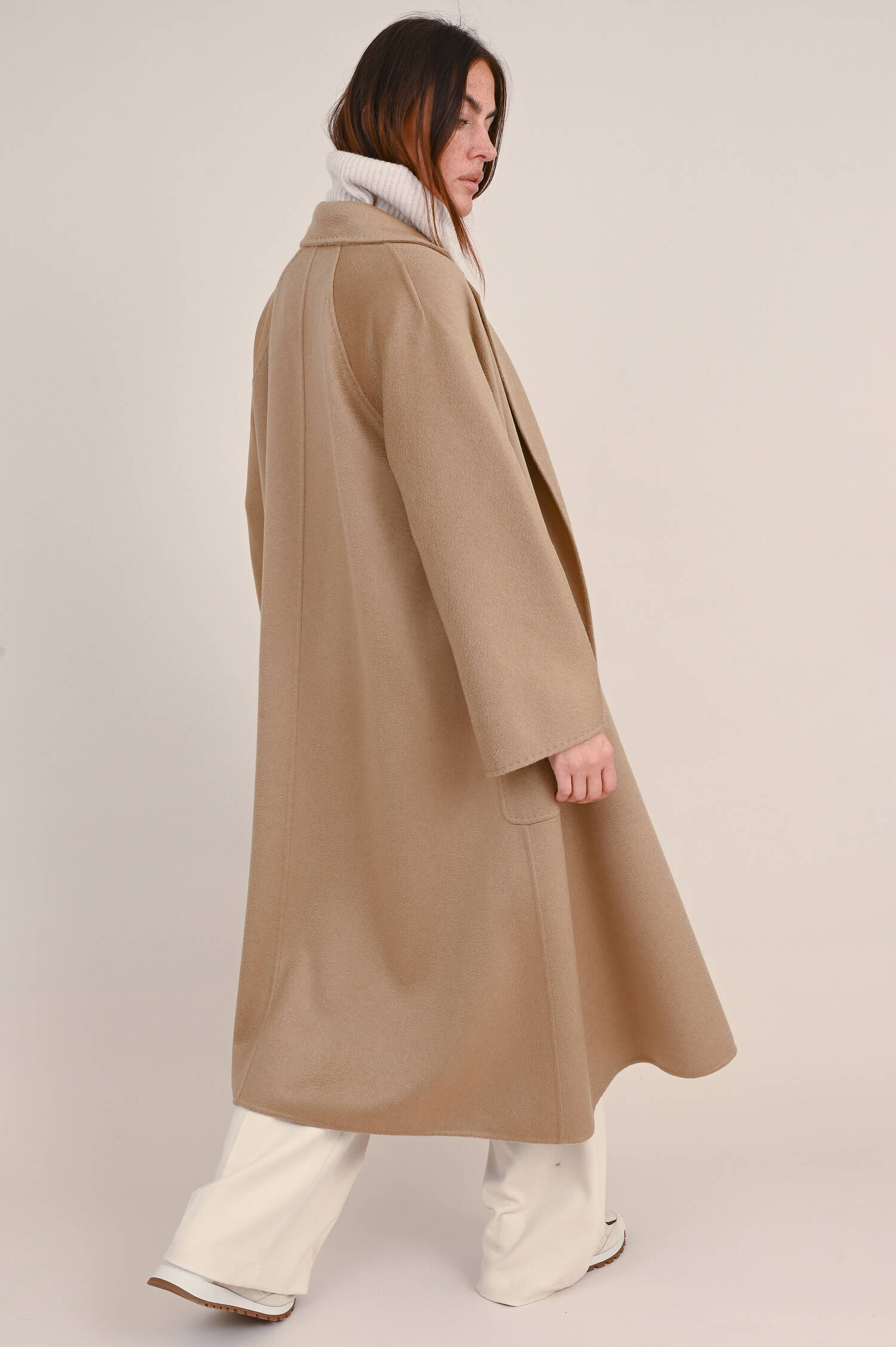 Cashmere Mantel LUDMILLA in Sepiabraun