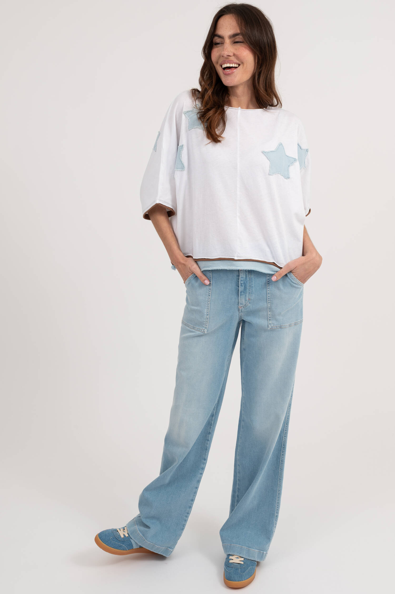 T-Shirt RUMBIA in Weiß/Eisblau/Braun T-Shirt RUMBIA in Weiß/Eisblau/Braun